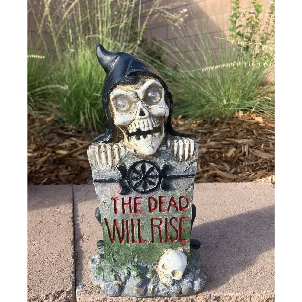 Huyieno Solar-powered Grim Reaper Skeleton Halloween Prop Color Changing Eyes